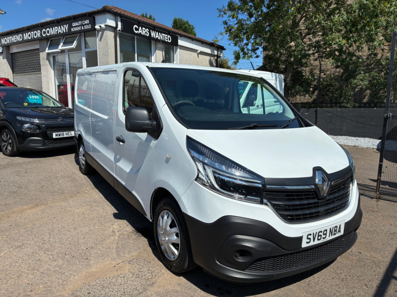 2019 Renault Trafic 2.0 Dci Energy 30 Business Panel Van 5dr Diesel Manual Lwb Standard Roof Euro 6 (s/s) (120 Ps) in White — image 1