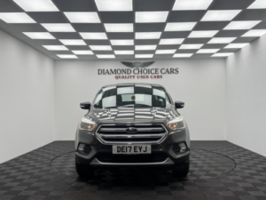 2017 Ford Kuga 1.5 T Ecoboost Zetec in Grey — image 2