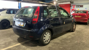 2002 Ford Fiesta 1.6 Ghia 5dr in Blue — image 4