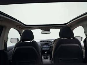2017 Nissan Qashqai 1.5 Dci N-Connecta Euro 6 (s/s) 5dr in Black — image 4