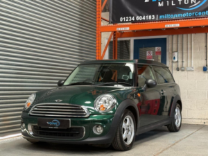 2010 MINI Clubman 1.6 One Steptronic Euro 5 5dr in Green — image 6