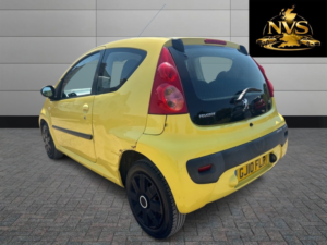 2010 Peugeot 107 1.0 12v Urban in Yellow — image 5