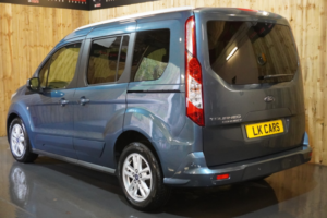 2019 Ford Tourneo Connect 1.5 Ecoblue Titanium in Blue — image 4