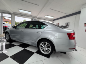 2018 Skoda Octavia 1.6 Tdi Scr Se L Euro 6 (s/s) 5dr in Silver — image 4