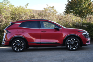 2023 Kia Sportage 1.6 T-Gdi Gt-Line SUV 5dr Petrol Manual Euro 6 (s/s) (148 Bhp) in Red — image 2