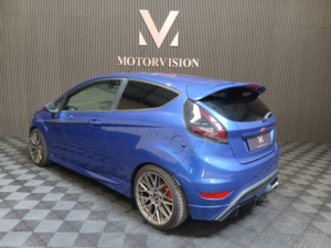 2016 Ford Fiesta 1.6 T Ecoboost St-3 in Blue — image 2