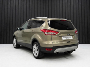 2013 Ford Kuga 2.0 Tdci Titanium X Powershift AWD Euro 5 5dr in Green — image 4
