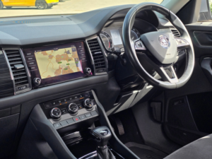 2017 Skoda Kodiaq 2.0 Tdi Se L SUV 5dr Diesel DSG 4WD Euro 6 (s/s) (7 Seat) (190 Ps) in Grey — image 3