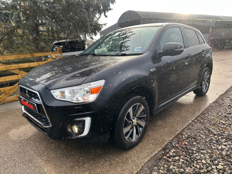 2014 Mitsubishi Asx 1.6 3 in Black — image 1
