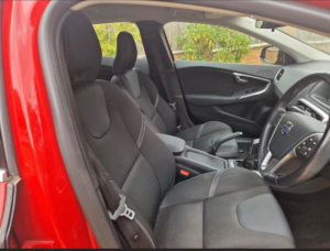 2014 Volvo V40 1.6 D2 Se Euro 5 (s/s) 5dr in Red — image 5