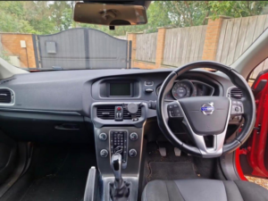 2014 Volvo V40 1.6 D2 Se Euro 5 (s/s) 5dr in Red — image 6
