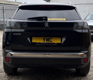 2021 Peugeot 3008 1.5 Bluehdi Allure Premium in Black — image 5