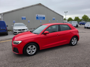 2019 Audi A1 1.0 Tfsi 30 Se Sportback Euro 6 (s/s) 5dr in Red — image 3
