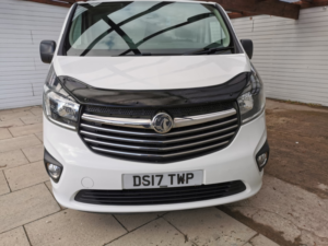 2017 Vauxhall Vivaro 1.6 Cdti 2900 Biturbo Sportive L2 Lwb in White — image 2