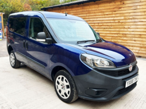 2018 Fiat Doblo 4 SEAT Wheelchair Accessible Disabled Access Vehicle Wav in Blue — image 3