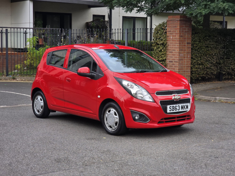 2013 Chevrolet Spark 1.2i Lt Hatchback 5dr Petrol Manual Euro 5 (81 Ps) in Red — image 1