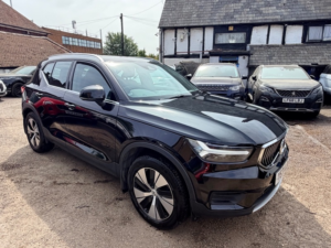 2022 Volvo Xc40 Recharge T4 Inscription Expression in Black — image 3