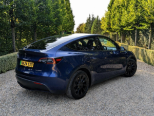 2024 Tesla Model Y (dual Motor) Long Range Auto 4wde 5dr in Blue — image 3