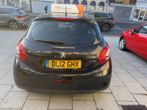2012 Peugeot 208 1.2 Vti Active in Black — image 5
