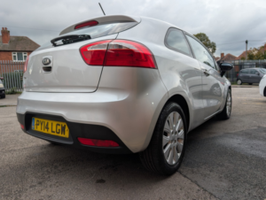 2014 Kia Rio 1.3 2 in Silver — image 4