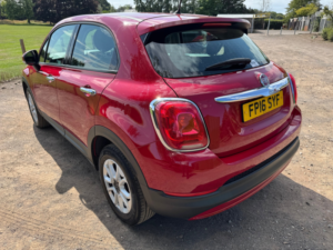 2016 Fiat 500x 1.6 E-Torq Pop SUV 5dr Petrol Manual Euro 6 (110 Ps) in Red — image 6