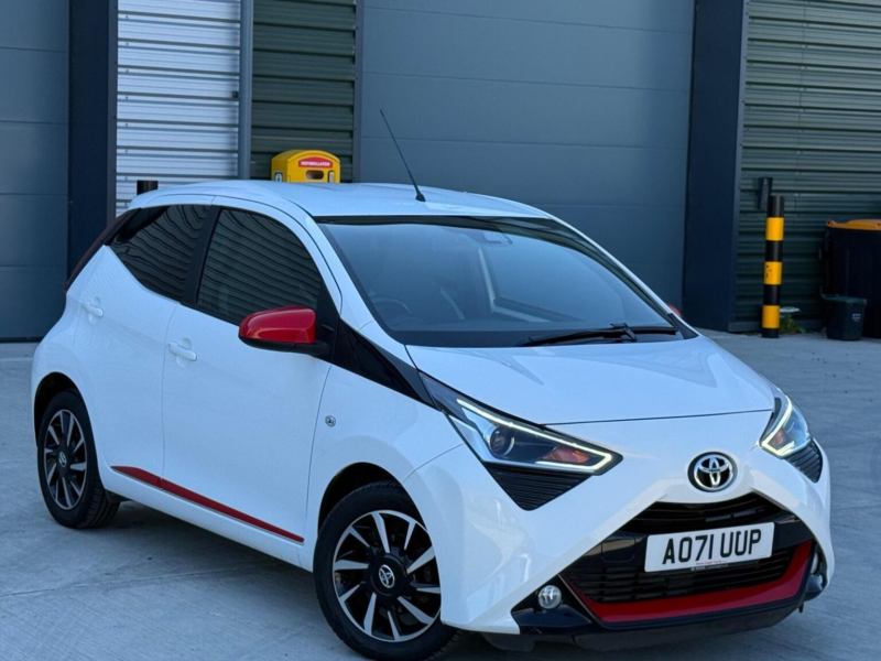 2022 Toyota Aygo 1.0 Vvt-I X-Trend X-Shift Euro 6 5dr (safety Sense) in White — image 1