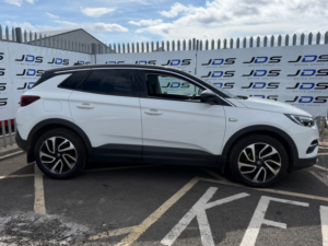 2018 Vauxhall Grandland X 1.2 Turbo Elite Nav SUV 5dr Petrol Manual Euro 6 (s/s) (130 Ps) in White — image 5