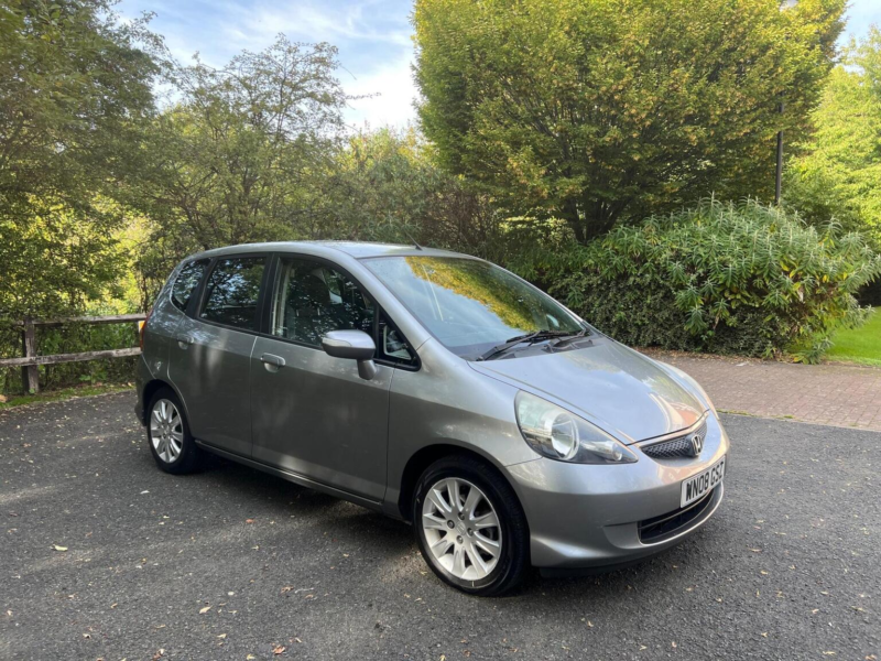 2008 Honda Jazz 1.4 I-Dsi Se CVT-7 5dr in Silver — image 1