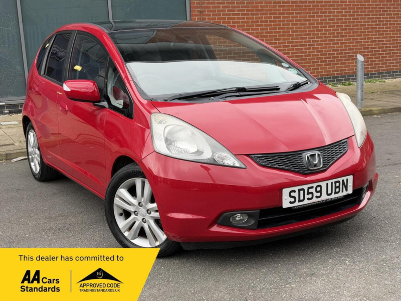 2009 Honda Jazz 1.4 I-Vtec Ex I Shift Euro 4 5dr in Red — image 1
