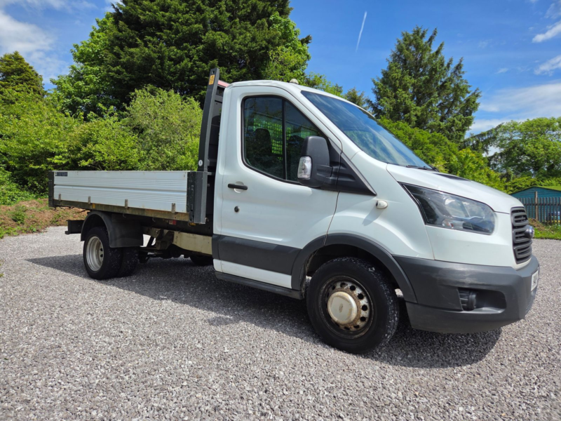 2019 Ford Transit 2.0 350 Diesel Manual Rwd L2 Euro 6 (drw) 130ps Tipper in White — image 1