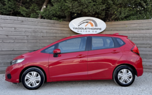 2019 Honda Jazz 1.3 I-Vtec S in Red — image 2