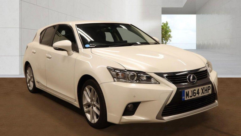 2014 Lexus Ct 1.8 200h Advance CVT Euro 6 (s/s) 5dr in White — image 1