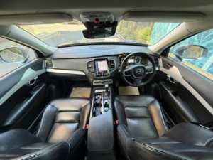 2015 Volvo Xc90 2.0 T6 Momentum Geartronic 4WD Euro 6 (s/s) 5dr in Grey — image 3
