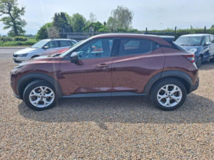 2022 Nissan Juke 1.0 Dig-T N-Connecta Euro 6 (s/s) 5dr in Red — image 5