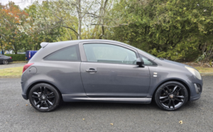 2014 Vauxhall Corsa 1.2 16v Limited Edition in Grey — image 5