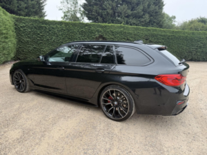 2018 BMW 5 Series 2.0 520i M Sport Touring in Black — image 5