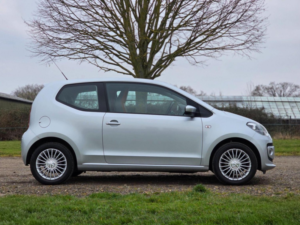 2012 Volkswagen Up! 1.0 High Up! Euro 5 3dr in Silver — image 2