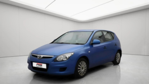 2010 Hyundai I30 1.4 Classic Euro 4 5dr in Blue — image 2