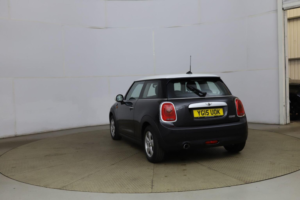 2015 MINI Hatch 1.5 Cooper Euro 6 (s/s) 3dr in Brown — image 5