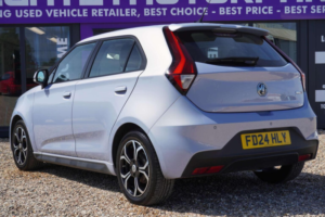 2024 MG Mg3 1.5 Vti-Tech Exclusive Nav Euro 6 (s/s) 5dr in Silver — image 2