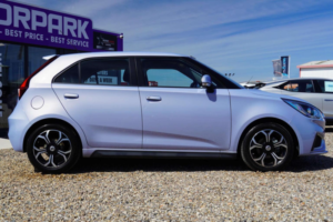 2024 MG Mg3 1.5 Vti-Tech Exclusive Nav Euro 6 (s/s) 5dr in Silver — image 6