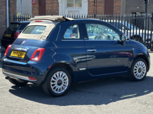 2017 Fiat 500c 0.9 500c My17 0.9 Twinair 85hp Lounge Convertible in Blue — image 5