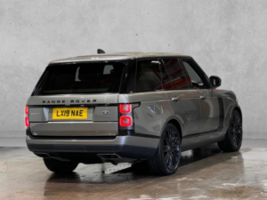 2019 Land Rover Range Rover 3.0 Sd V6 Vogue Auto 4WD Euro 6 (s/s) 5dr in Silver — image 5