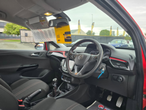 2016 Vauxhall Corsa 1.4i Ecoflex Sri Hatchback 3dr Petrol Manual Euro 6 (75 Ps) in Red — image 5