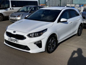 2018 Kia Ceed 1.6 Crdi 3 in White — image 4