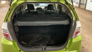 2011 Honda Jazz 1.3h Ima He CVT Euro 5 5dr in Green — image 6