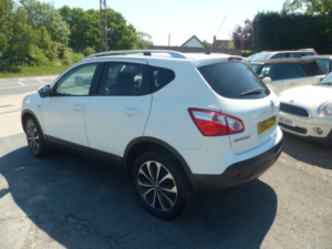 2012 Nissan Qashqai 1.5 Dci N-Tec+ in White — image 3