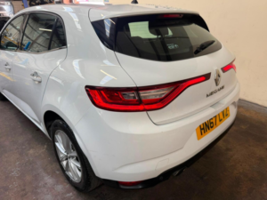 2017 Renault Megane 1.2 Tce Dynamique Nav Euro 6 (s/s) 5dr in White — image 4