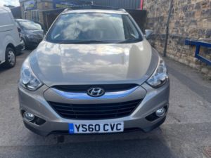 2011 Hyundai Ix35 1.7 Crdi Premium Euro 5 (s/s) 5dr in Silver — image 3