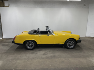 1980 MG Midget    in Yellow — image 2